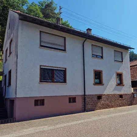 Haus Hannelore Lägenhet Niederschlettenbach